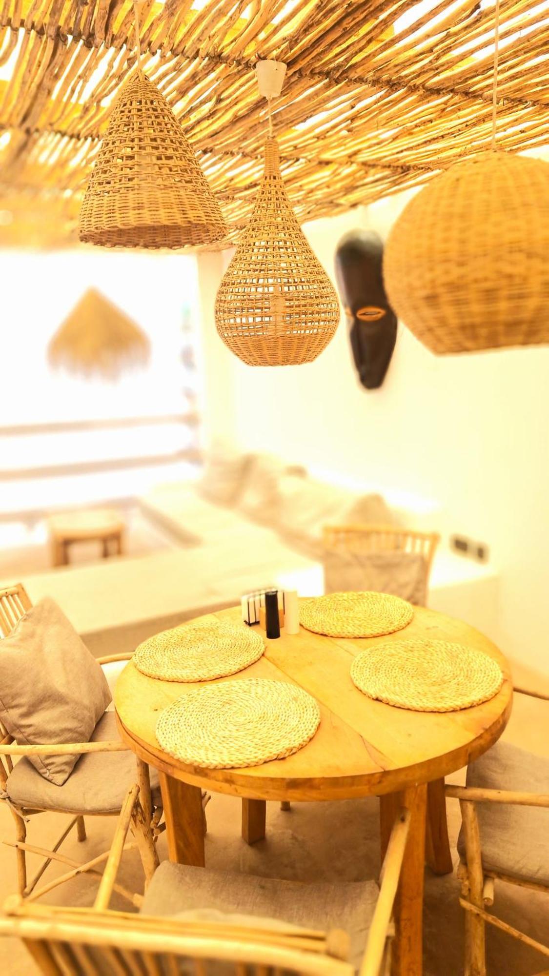 Boho Boutique Hotel - Beachfront , Adults Only , Private Pool Kiwengwa  Exteriör bild