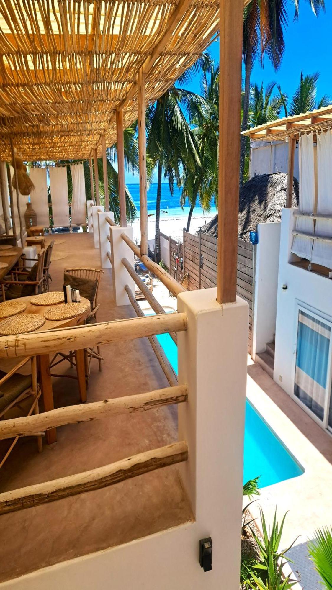 Boho Boutique Hotel - Beachfront , Adults Only , Private Pool Kiwengwa  Exteriör bild